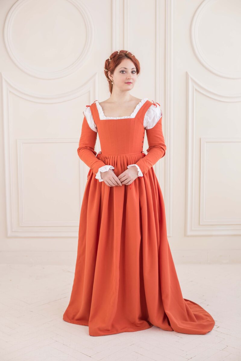 Renaissance Townswoman Dress, 1490s Red Linen Gown, Renfaire Earthly Gown, Renaissance Kirtle - Image 9