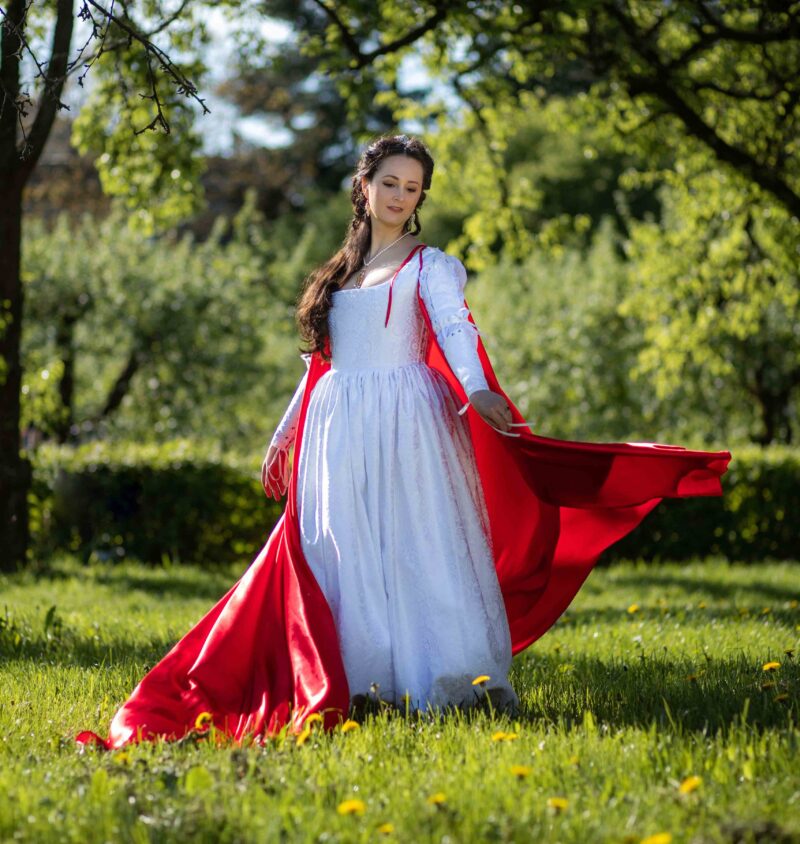 Red Renaissance Wedding Cape, Medieval One Size Cape, LARP Elvish Fantasy Cape - Image 11