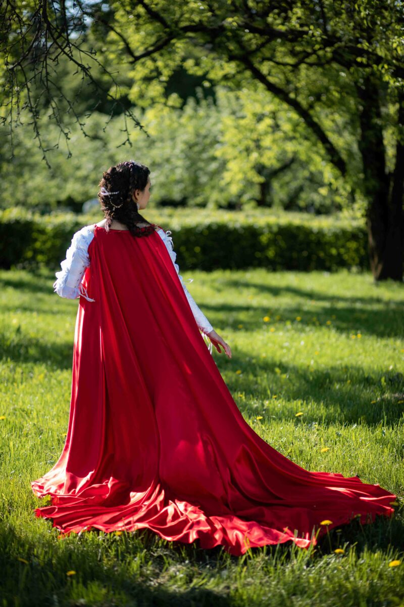 Red Renaissance Wedding Cape, Medieval One Size Cape, LARP Elvish Fantasy Cape - Image 7