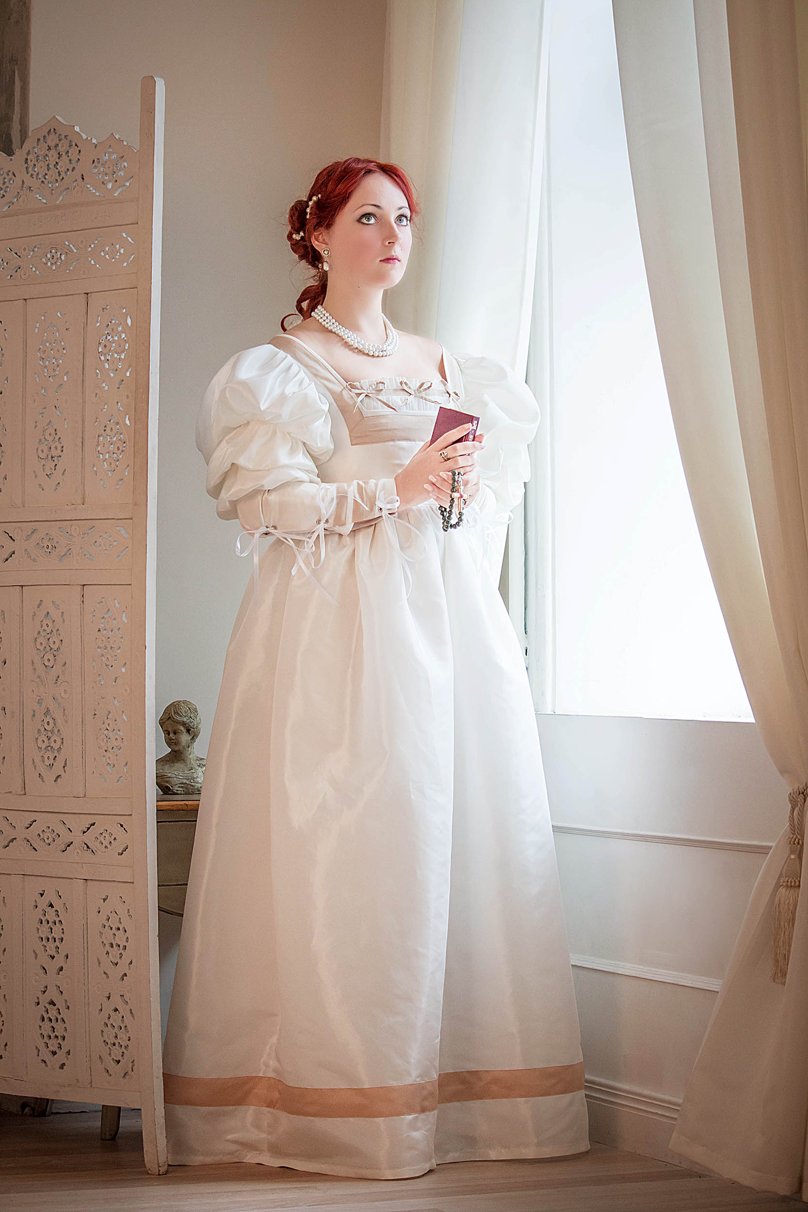Renaissance Wedding Dress, 1500s White & Gold Renaissance Wedding Gown