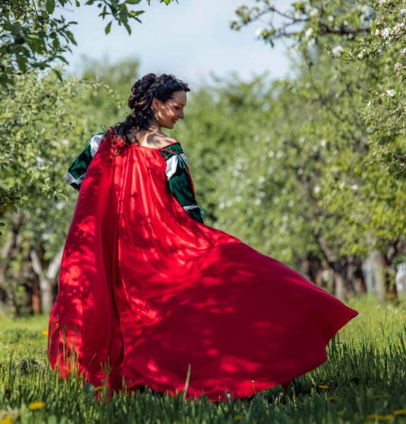 Red Renaissance Wedding Cape, Medieval One Size Cape, LARP Elvish Fantasy Cape - Image 5