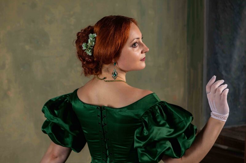 Christmas Green Ladie's Ball Gown, 1850s Crinoline Victorian Dress, American Civil War Gown - Image 9