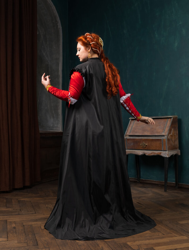 Black Renaissance Cloak, Lucretia Borgia Gown, 1500s Taffeta Coat, Renaissance Tudor Cape