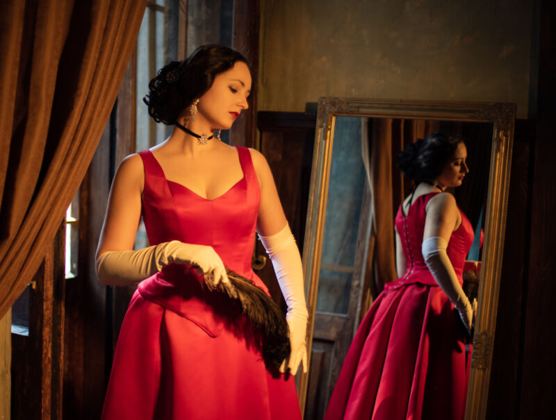 Crimson Red Victorian 1890s Dress, Gothic Edwardian Gown, Dramatic Belle Epoque Ballgown