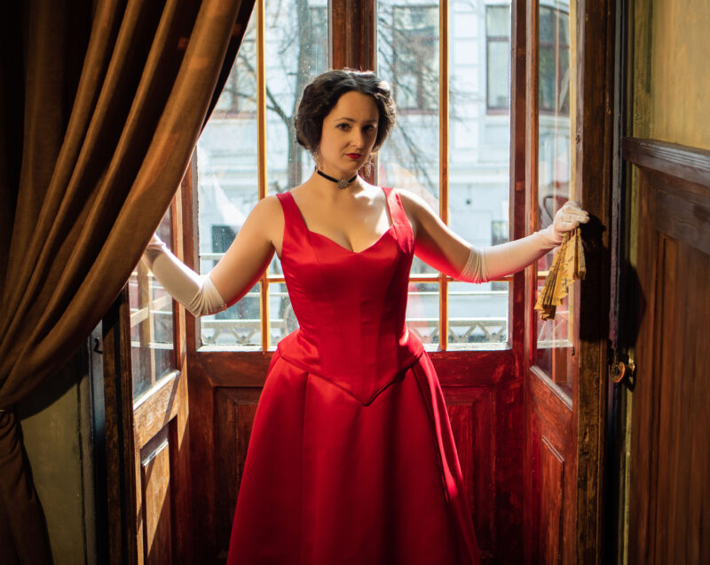 Crimson Red Victorian 1890s Dress, Gothic Edwardian Gown, Dramatic Belle Epoque Ballgown