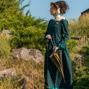 Scottish Regency Dress, Plaid Green Napoleonic Gown, 1800s Regency Plaid Walking Gown Highland Plaids