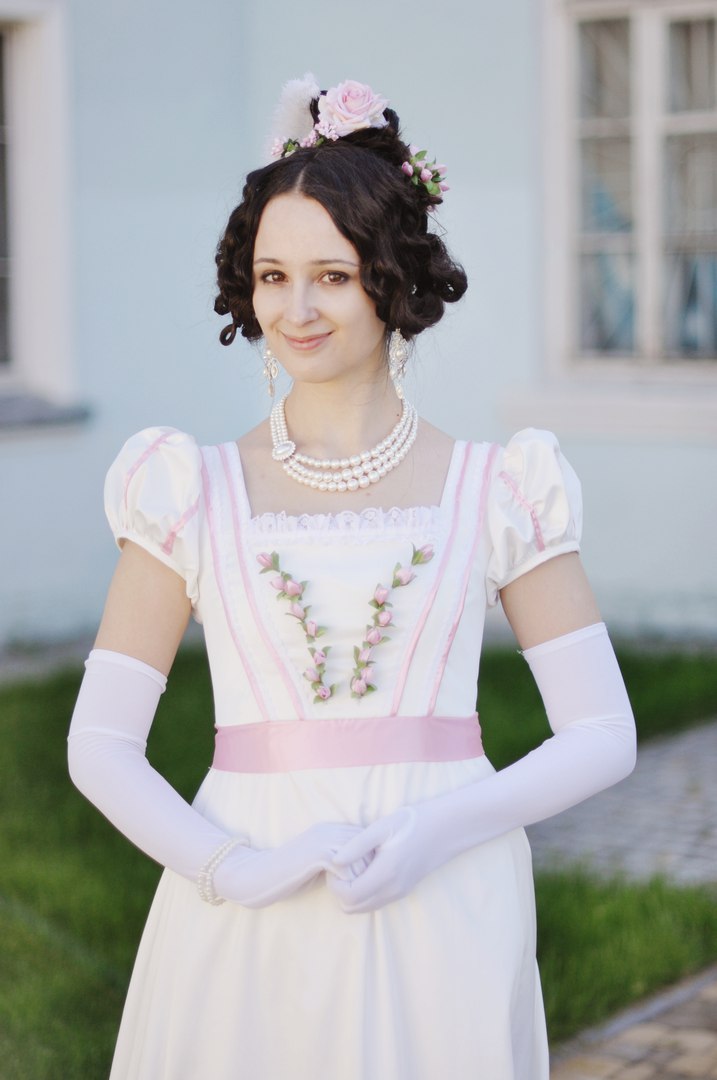 Late Regency Dress, 1820s Wedding Gown - Image 8