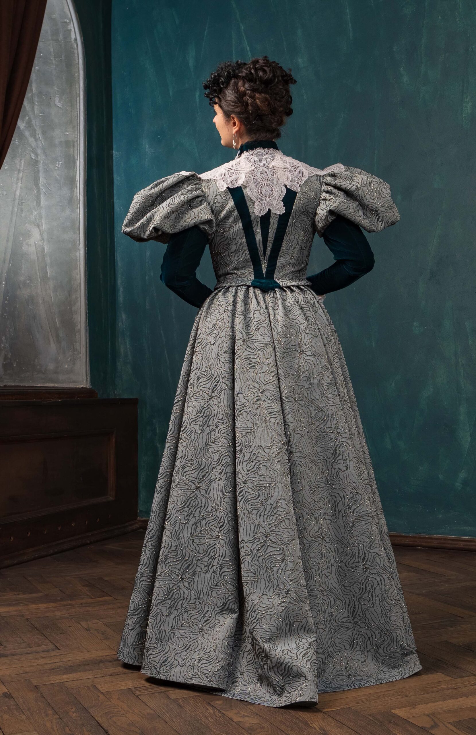1890s Belle Epoque Gown, 1900s Historical Outfit - Image 6