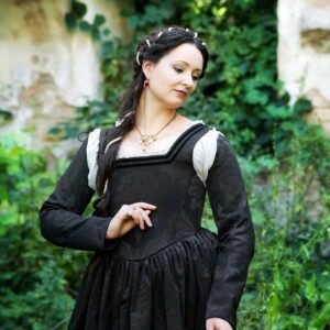 Black 1550s Renaissance Gown, Gothic Renfaire Outfit